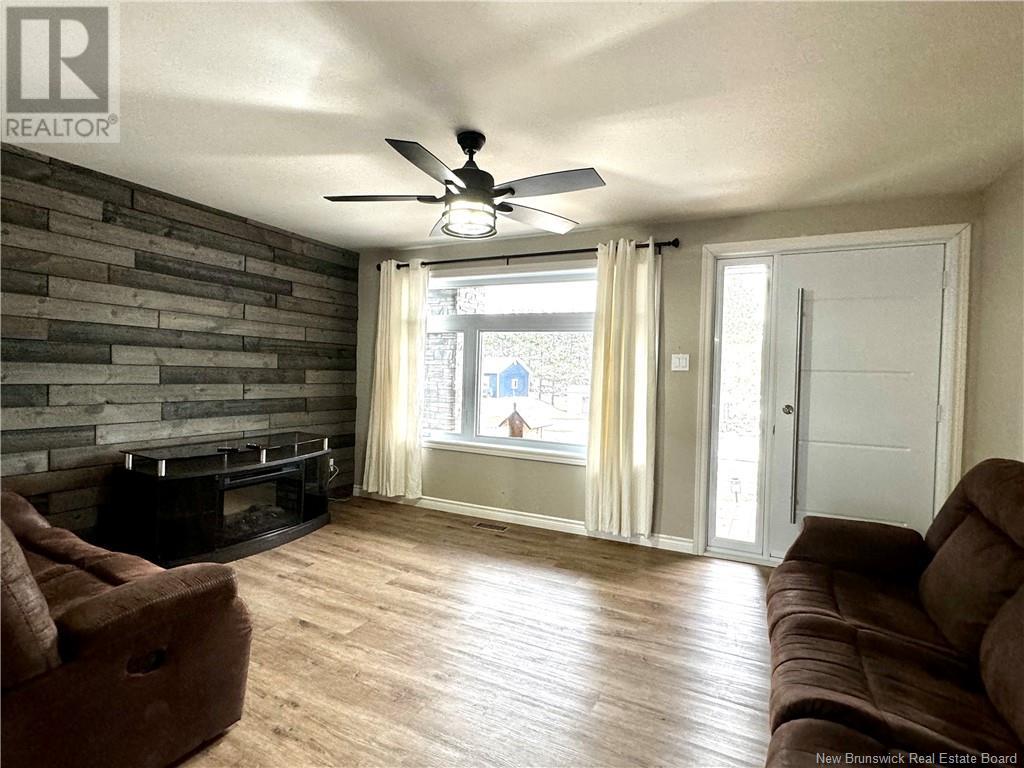 6 Violette Street, Saint-Quentin, New Brunswick  E8A 2G1 - Photo 16 - NB116551