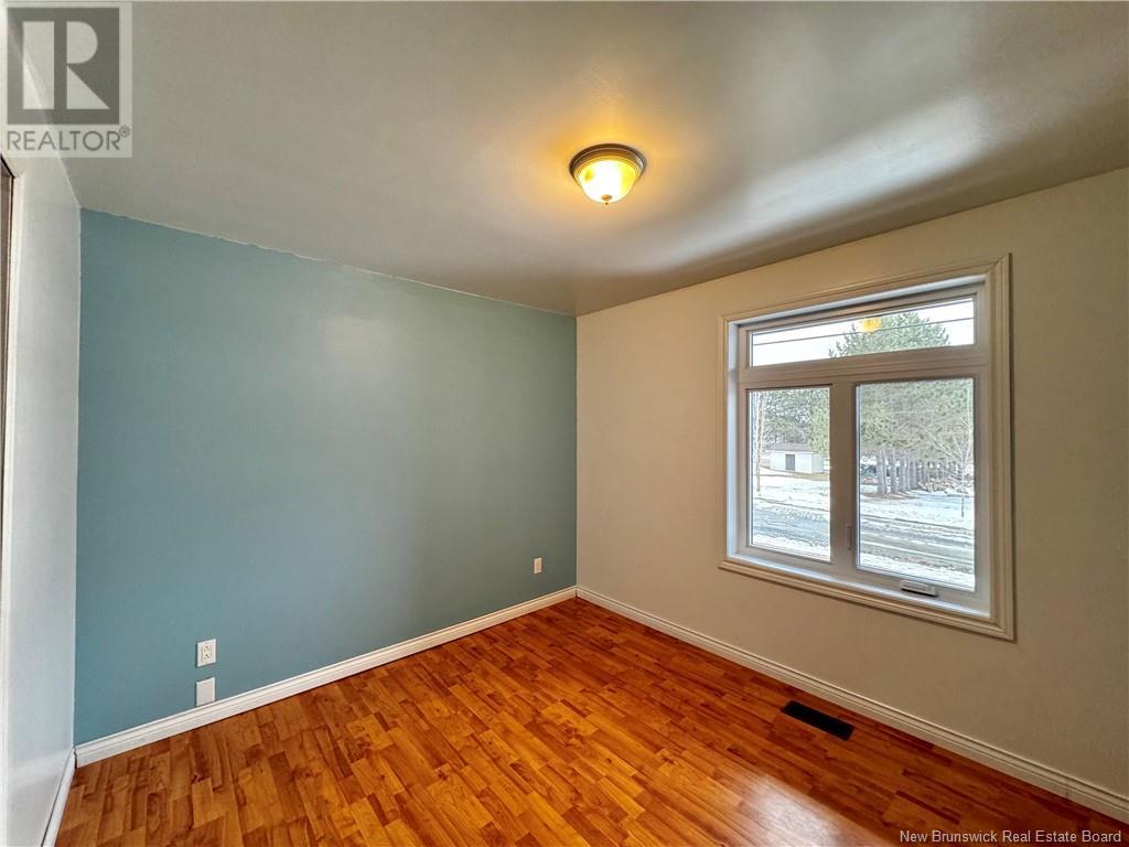 6 Violette Street, Saint-Quentin, New Brunswick  E8A 2G1 - Photo 25 - NB116551