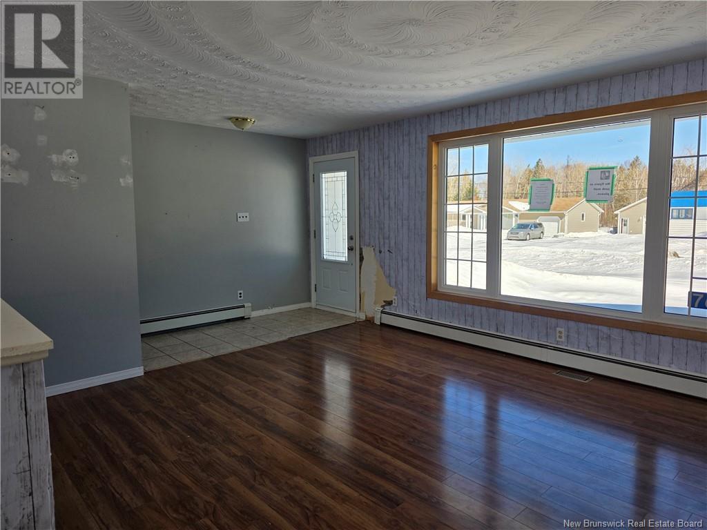 76 Chaleur, Belledune, New Brunswick  E8G 1Z4 - Photo 10 - NB116520