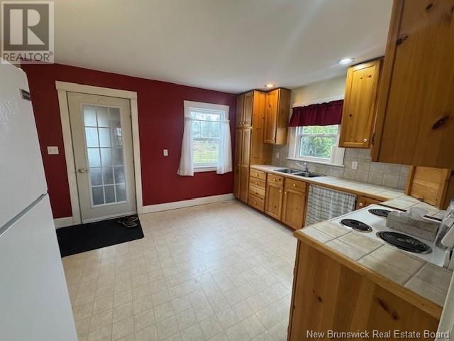 9 Queen Street, Petitcodiac, New Brunswick  E4Z 4T4 - Photo 7 - NB116573