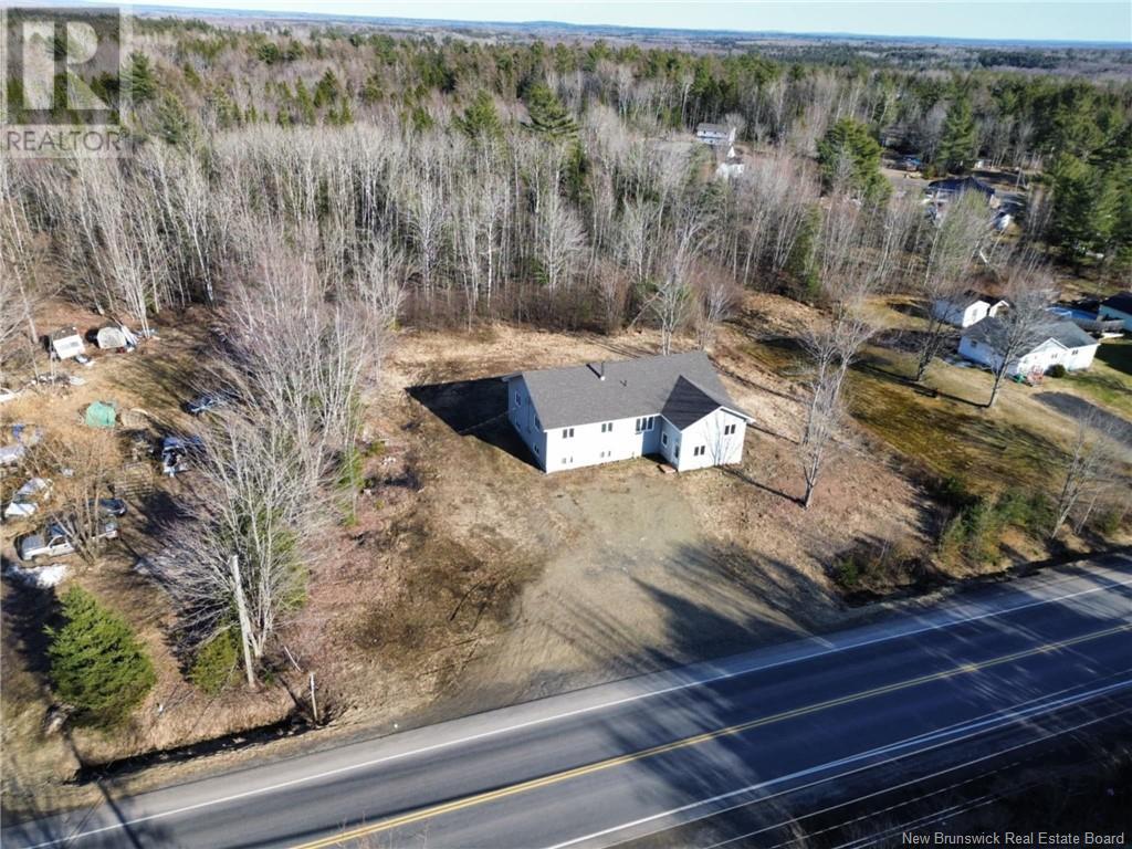 912 Pleasant Drive, Minto, New Brunswick  E4B 2V5 - Photo 4 - NB116728