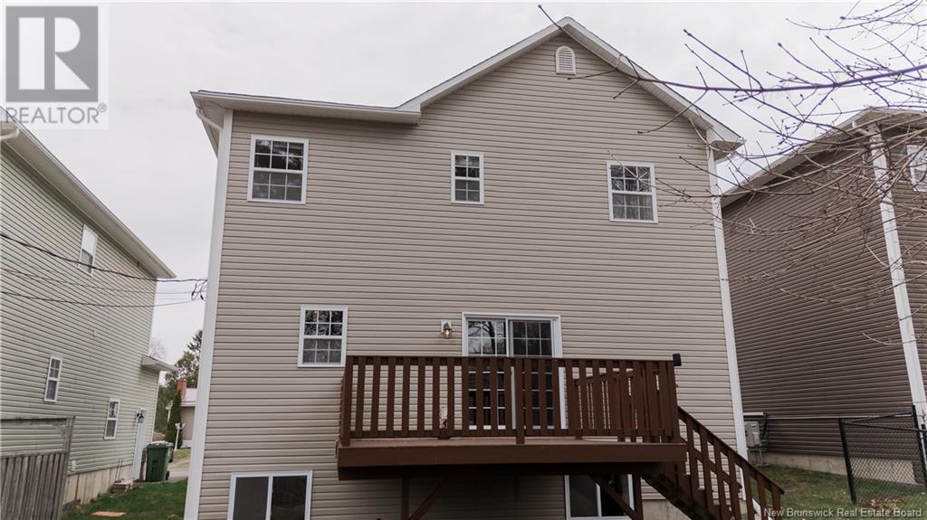 35 Rankine Street, Fredericton, New Brunswick  E3B 4S2 - Photo 5 - NB116540