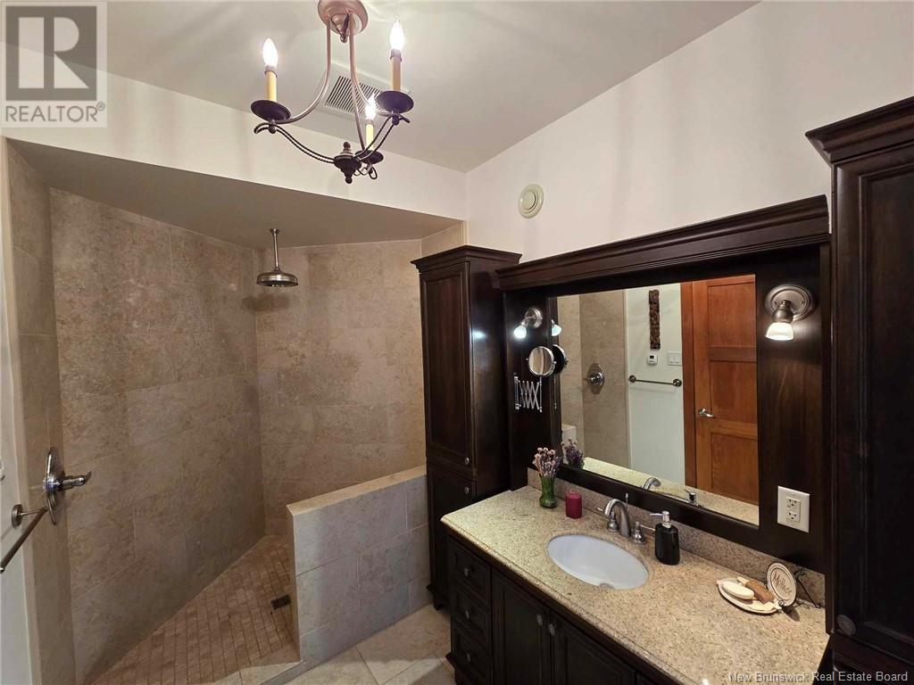 1142 Rue Bryar, Beresford, New Brunswick  E8K 1B5 - Photo 26 - NB116920