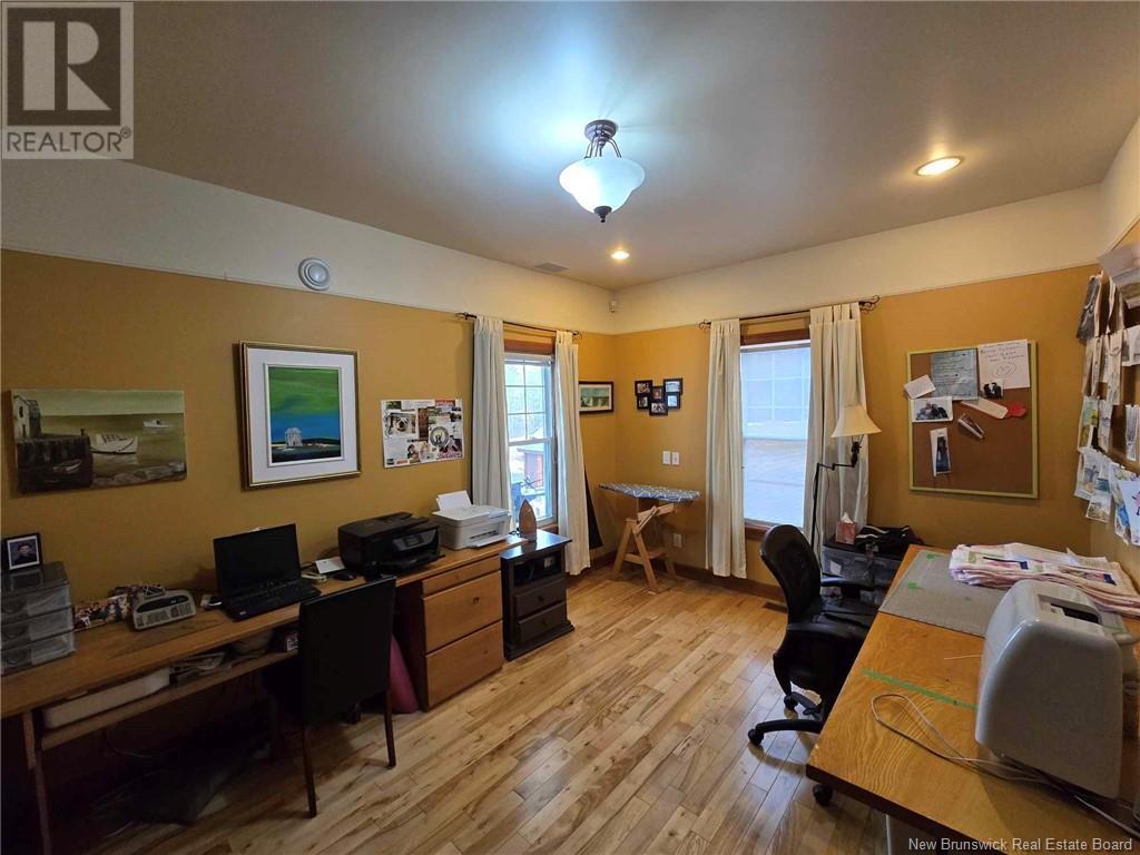 1142 Rue Bryar, Beresford, New Brunswick  E8K 1B5 - Photo 29 - NB116920