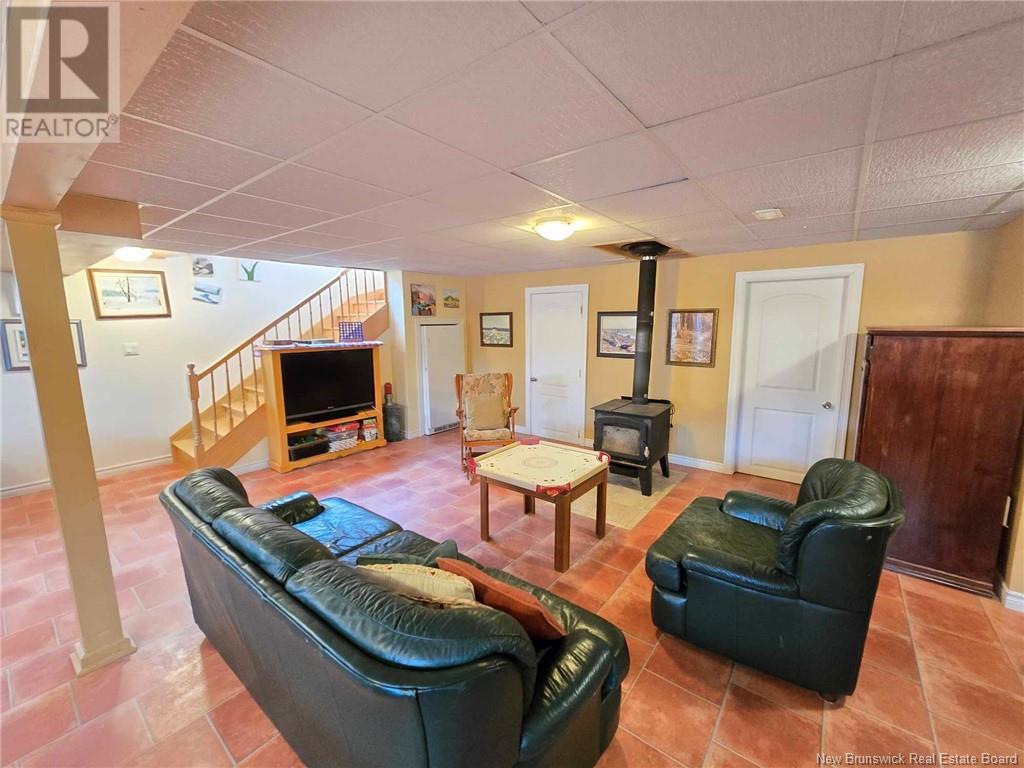 1142 Rue Bryar, Beresford, New Brunswick  E8K 1B5 - Photo 33 - NB116920