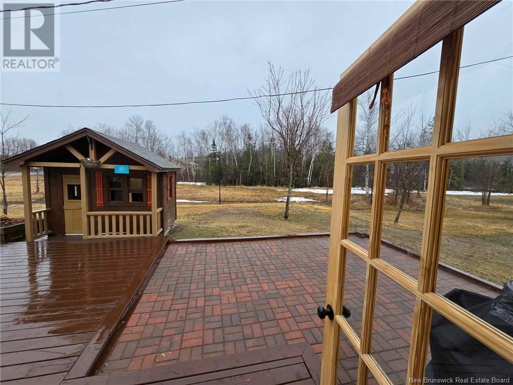 1142 Rue Bryar, Beresford, New Brunswick  E8K 1B5 - Photo 46 - NB116920