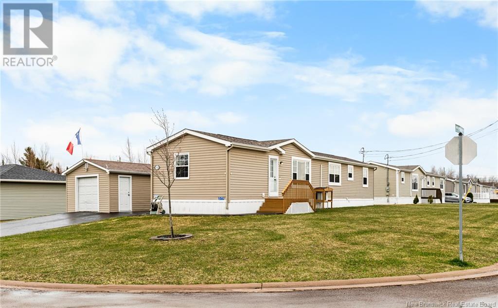 579 Champlain, Shediac, New Brunswick  E4P 9C9 - Photo 25 - NB116795