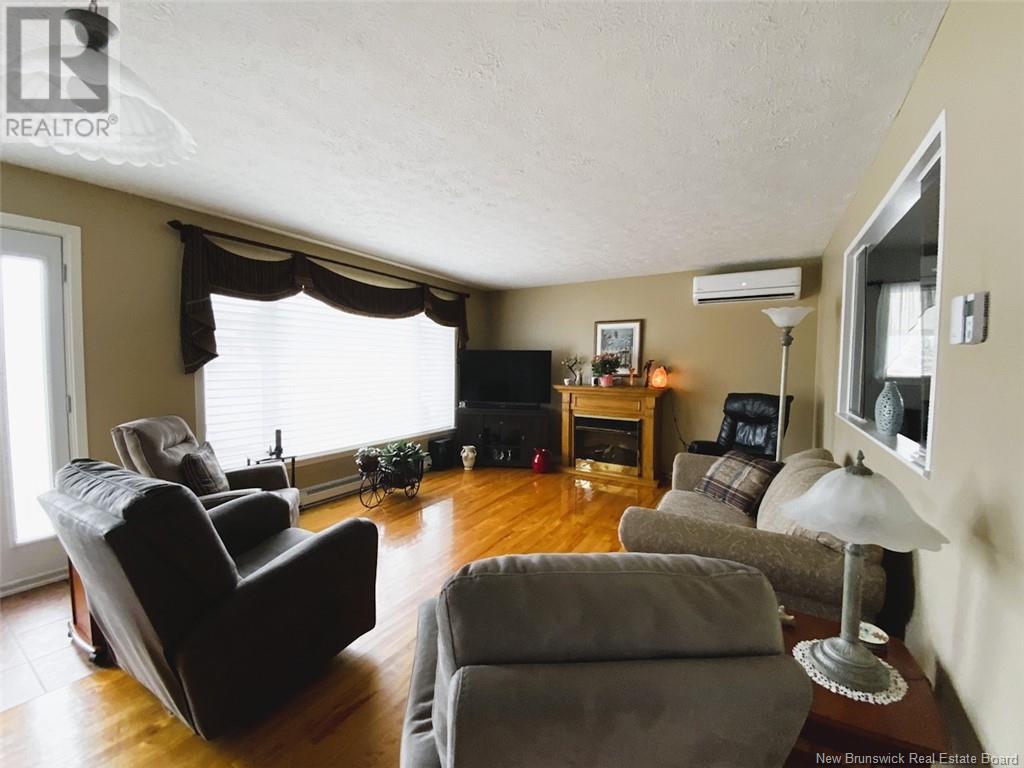 836 Principale Street, Saint-Basile, New Brunswick  E7C 1L1 - Photo 7 - NB117002