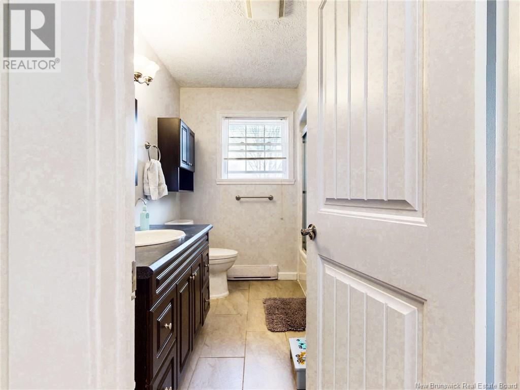 80 Kenneth Street, Beaver Dam, New Brunswick  E3B 8B4 - Photo 14 - NB117044