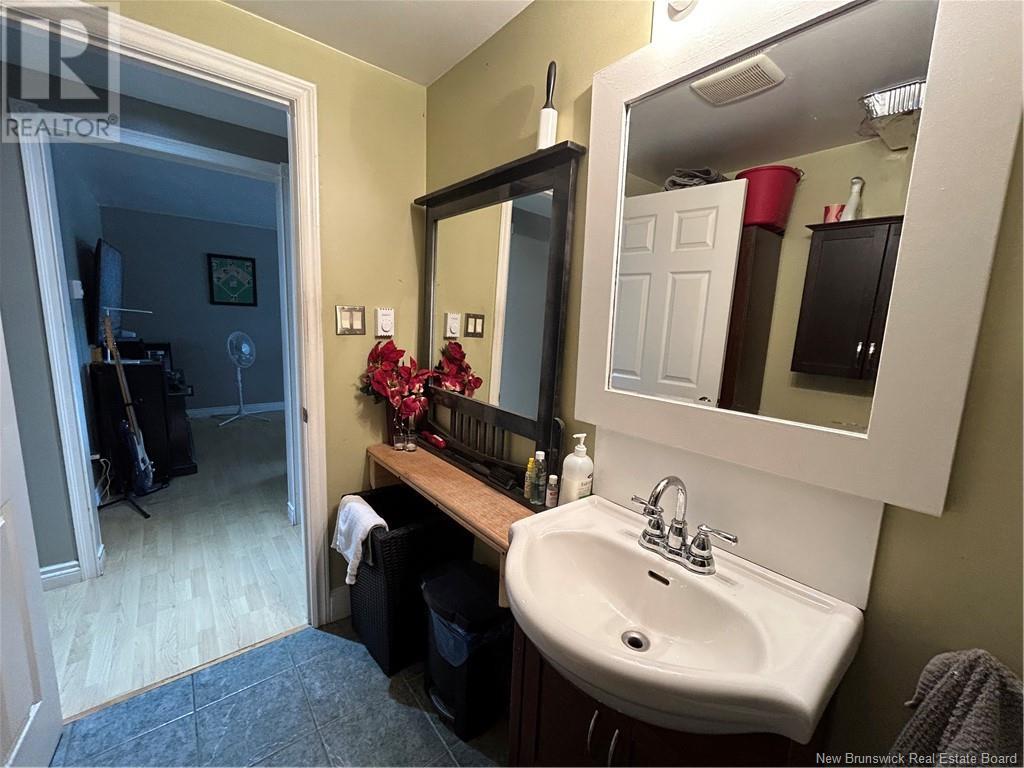 102/104 Kenmore Drive, Moncton, New Brunswick  E1A 4J9 - Photo 41 - NB117046