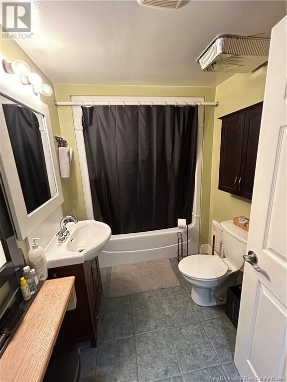 102/104 Kenmore Drive, Moncton, New Brunswick  E1A 4J9 - Photo 42 - NB117046