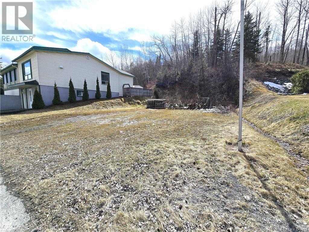 578 Canada Road, Edmundston, New Brunswick  E3V 1W4 - Photo 2 - NB117100