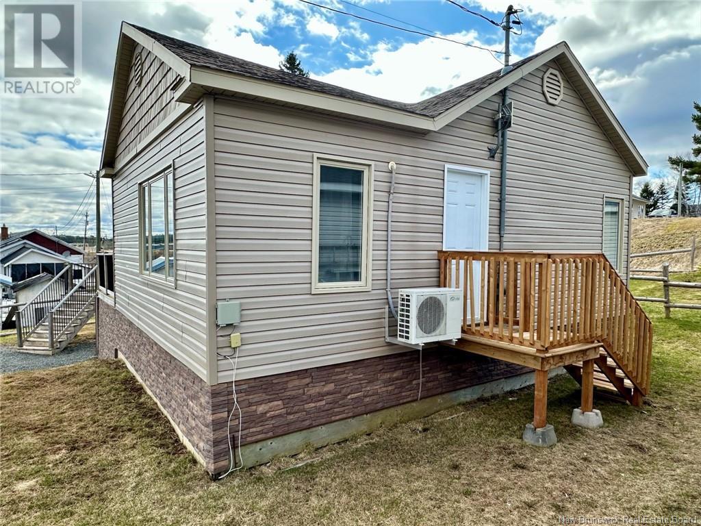 31 Daye Street, Plaster Rock, New Brunswick  E7G 1L2 - Photo 3 - NB117027