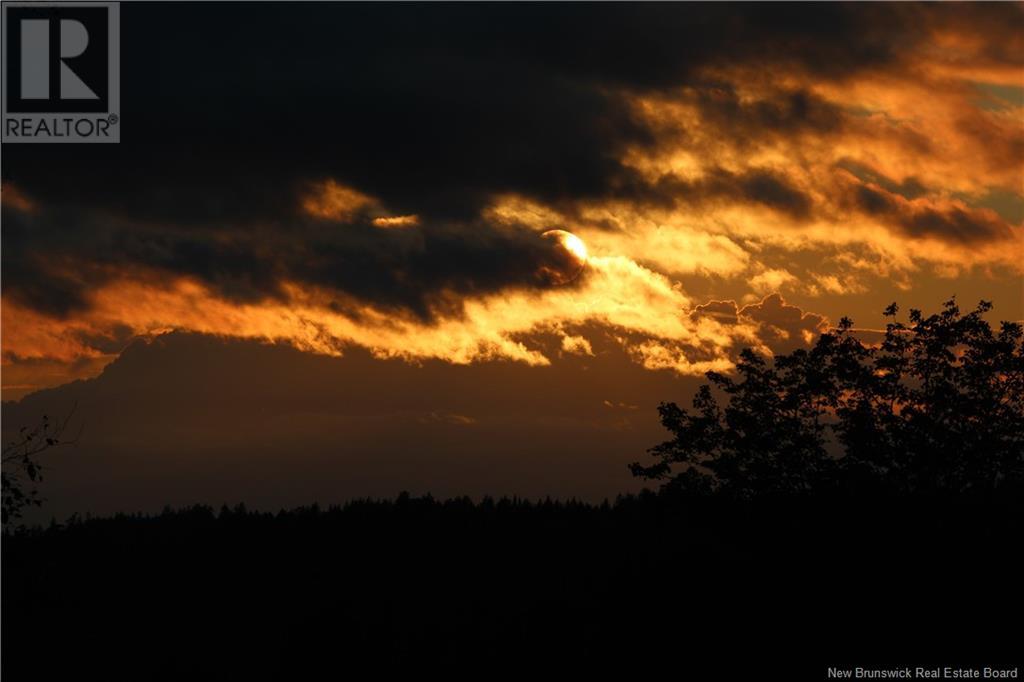 Alpenglow Drive, Quispamsis, New Brunswick  E2G 0J7 - Photo 3 - NB117125