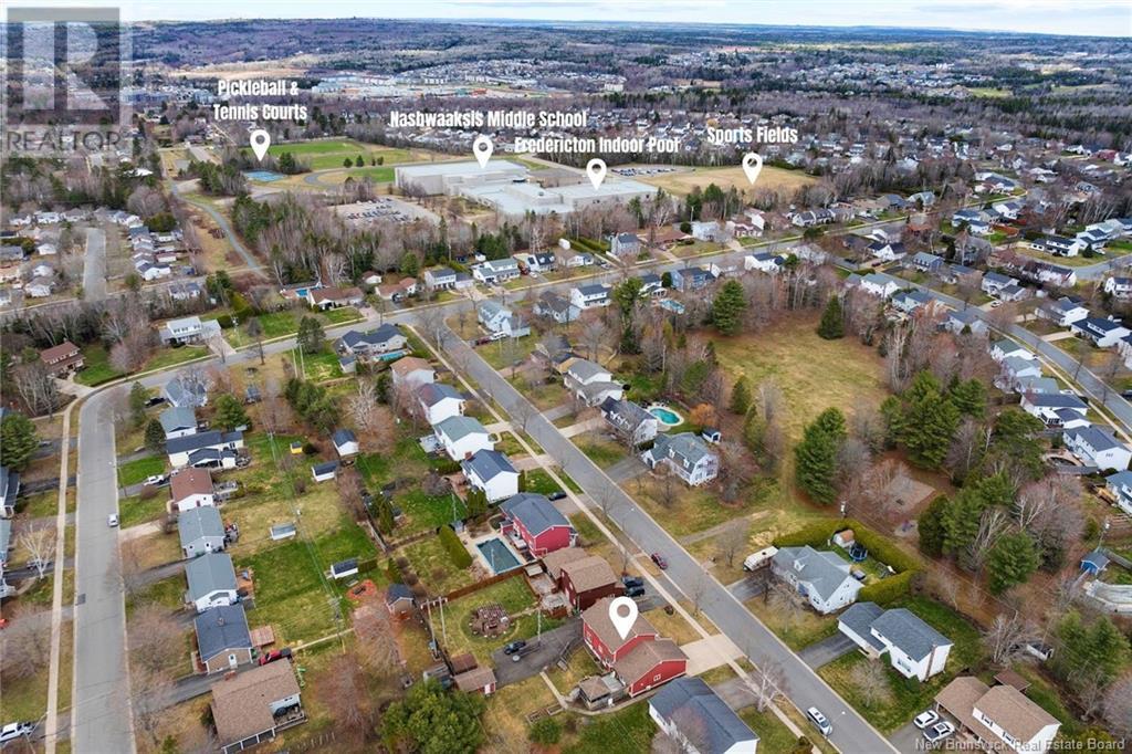 63 Evans Street, Fredericton, New Brunswick  E3A 5N5 - Photo 4 - NB117103
