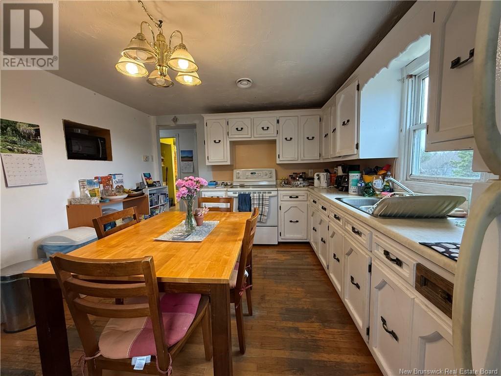1198 Haut-Saint-Antoine, Haut-Saint-Antoine, New Brunswick  E4V 3B9 - Photo 2 - NB117154