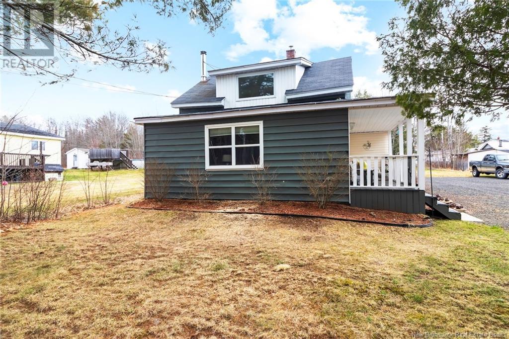 892 Pleasant Drive, Minto, New Brunswick
