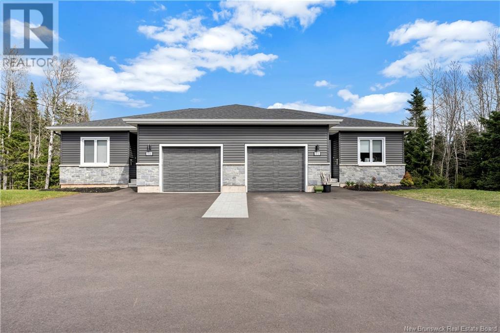 310 Damien, Dieppe, New Brunswick  E1A 5V6 - Photo 2 - NB116929