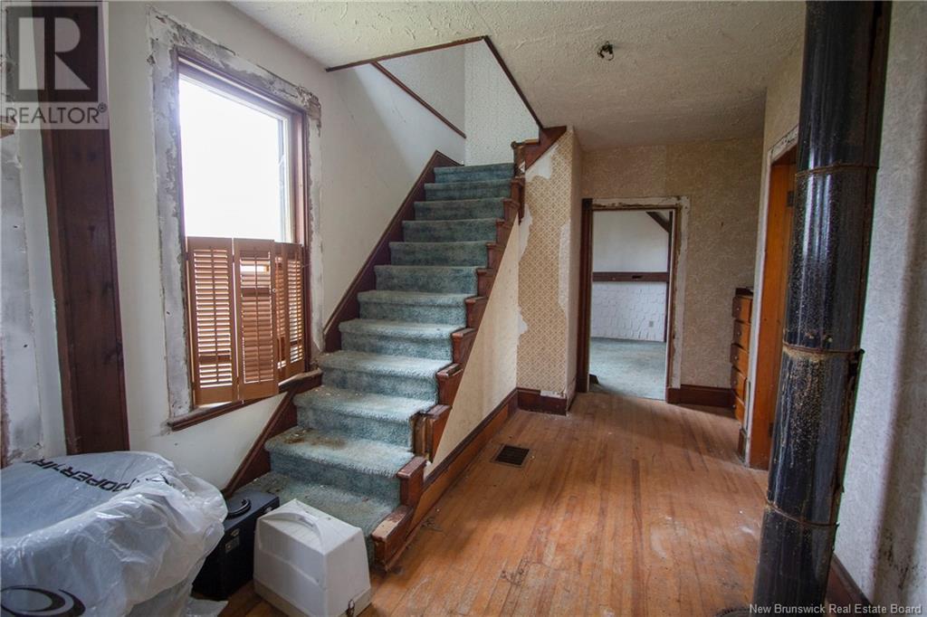 32 Queens Road, Sackville, New Brunswick  E4L 4G6 - Photo 6 - NB117107