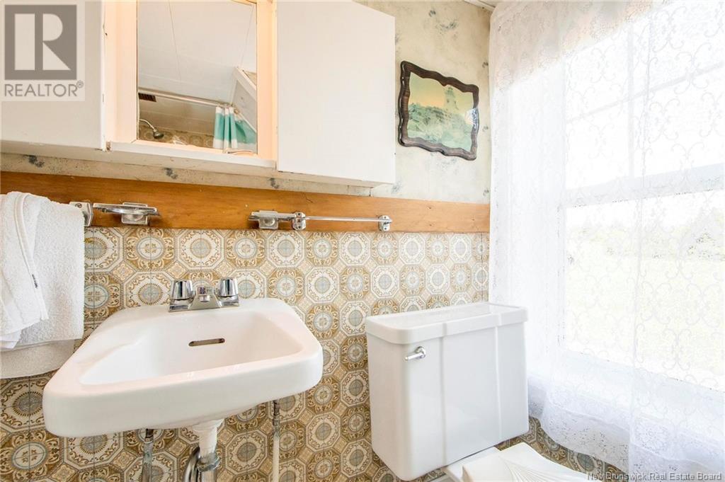 4158 Route 114, Hopewell Cape, New Brunswick  E4H 3K2 - Photo 43 - NB117236