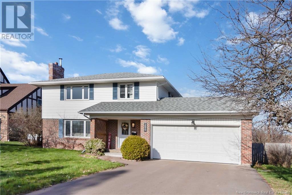 295 Orleans, Dieppe, New Brunswick