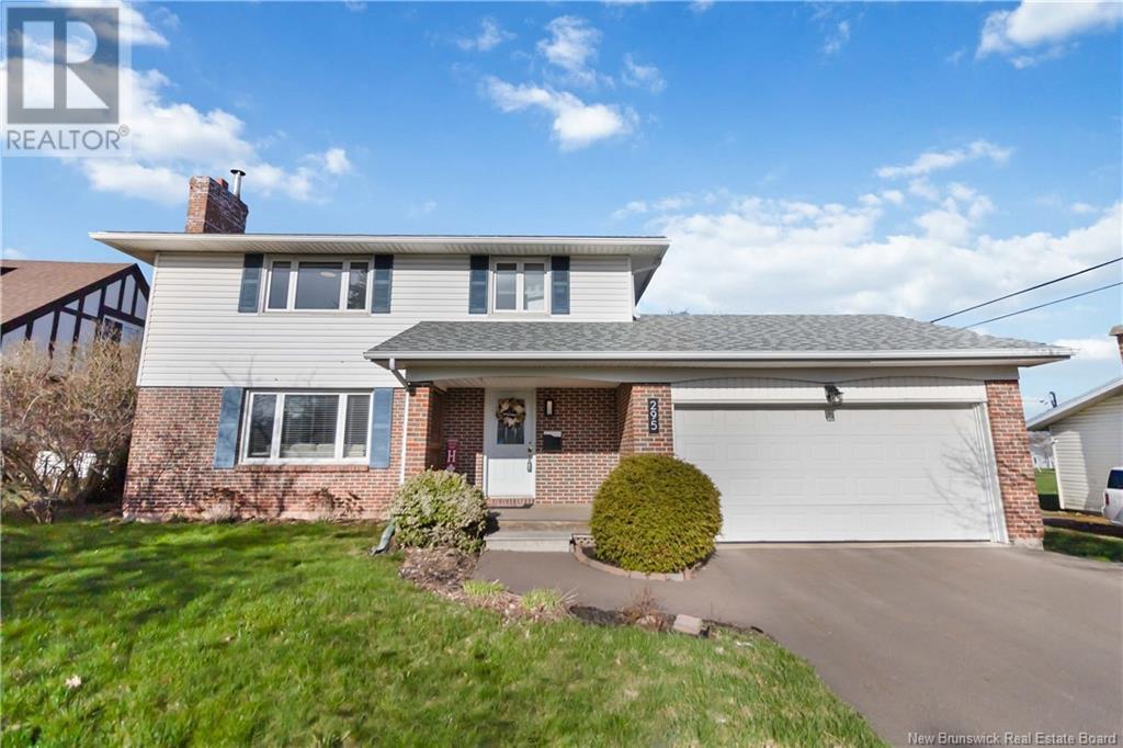 295 Orleans, Dieppe, New Brunswick  E1A 1W8 - Photo 3 - NB117146