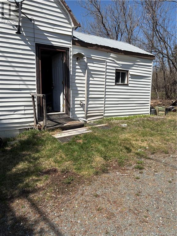 99 Sutton Road, Miramichi, New Brunswick  E1N 4E3 - Photo 2 - NB117237