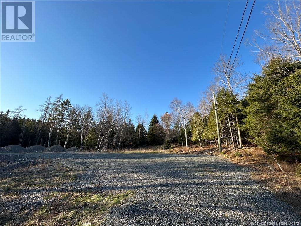 6 Highmeadow Lane, Rothesay, New Brunswick  E2E 0H3 - Photo 2 - NB117127
