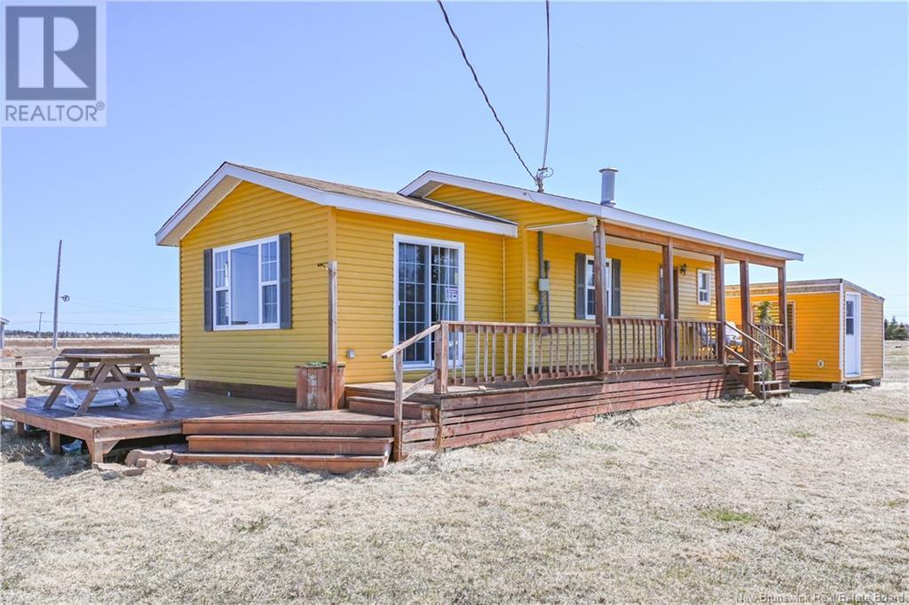 2250 Rue De La Côte Street, Bas-Caraquet, New Brunswick  E1W 5W5 - Photo 10 - NB117297