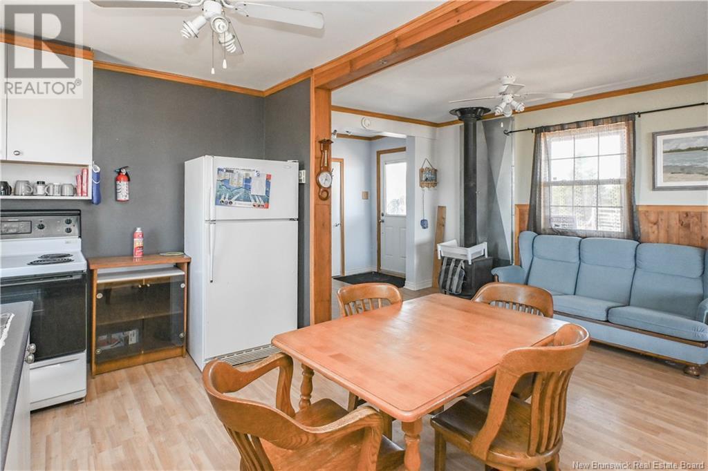 2250 Rue De La Côte Street, Bas-Caraquet, New Brunswick  E1W 5W5 - Photo 14 - NB117297