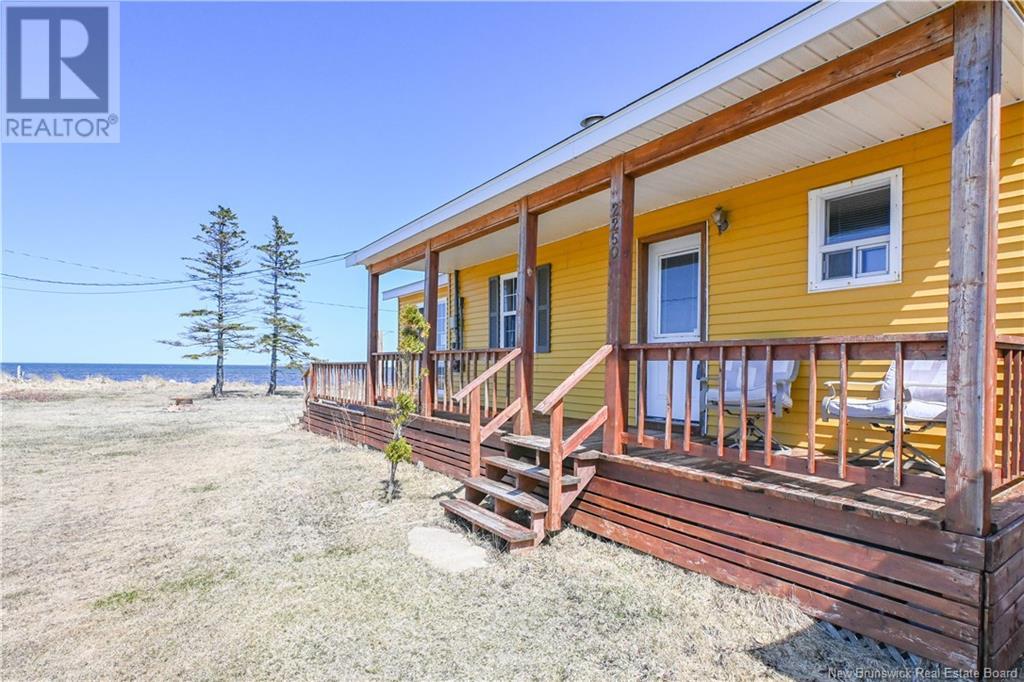 2250 Rue De La Côte Street, Bas-Caraquet, New Brunswick  E1W 5W5 - Photo 2 - NB117297