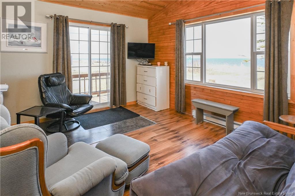 2250 Rue De La Côte Street, Bas-Caraquet, New Brunswick  E1W 5W5 - Photo 21 - NB117297