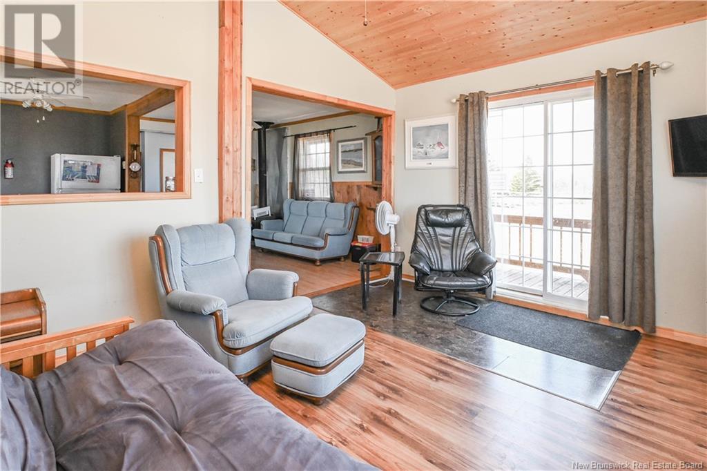 2250 Rue De La Côte Street, Bas-Caraquet, New Brunswick  E1W 5W5 - Photo 22 - NB117297