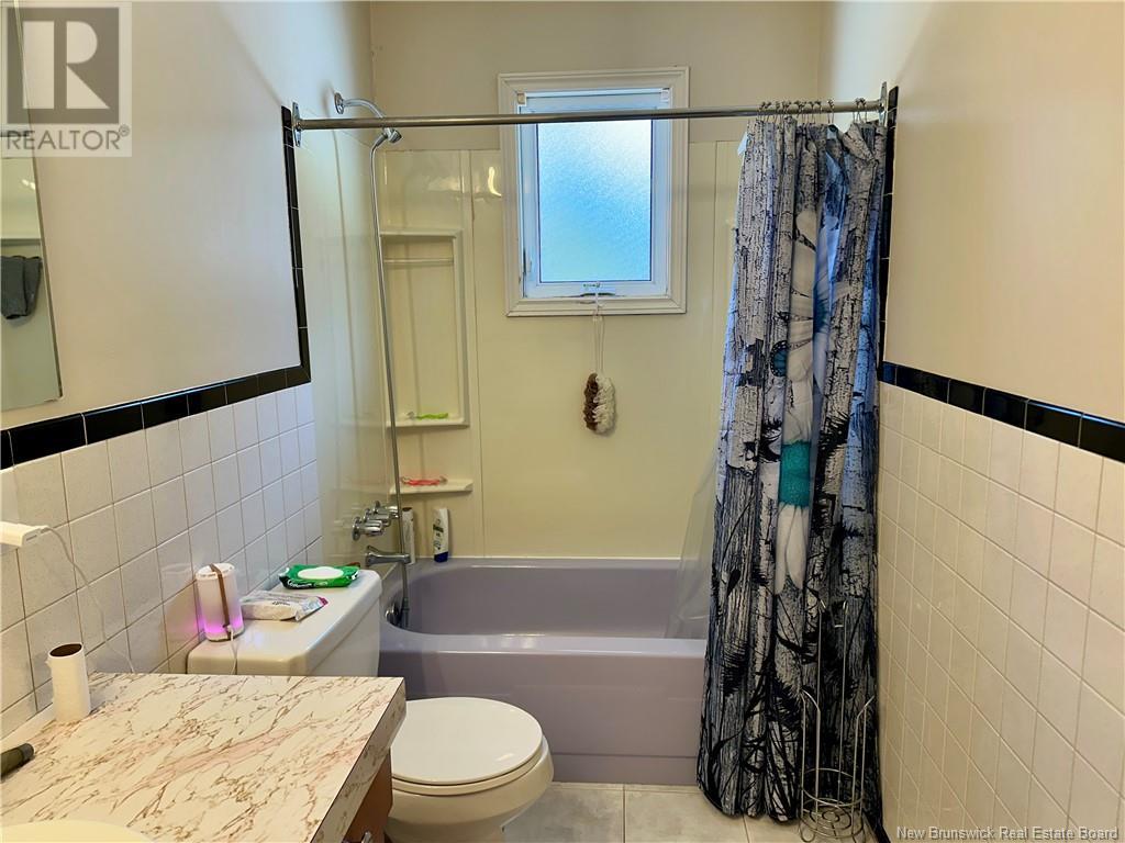 65 32e Avenue, Edmundston, New Brunswick  E3V 2S1 - Photo 10 - NB117260