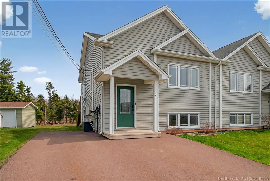 11 Janick Court, Moncton, New Brunswick  E1A 9L6 - Photo 2 - NB117150