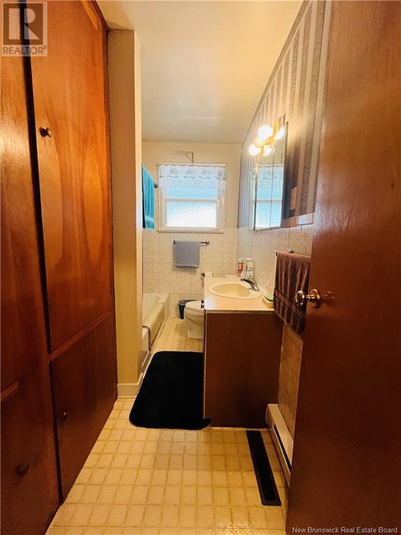 431 King George Highway, Miramichi, New Brunswick  E1V 1L7 - Photo 17 - NB117331