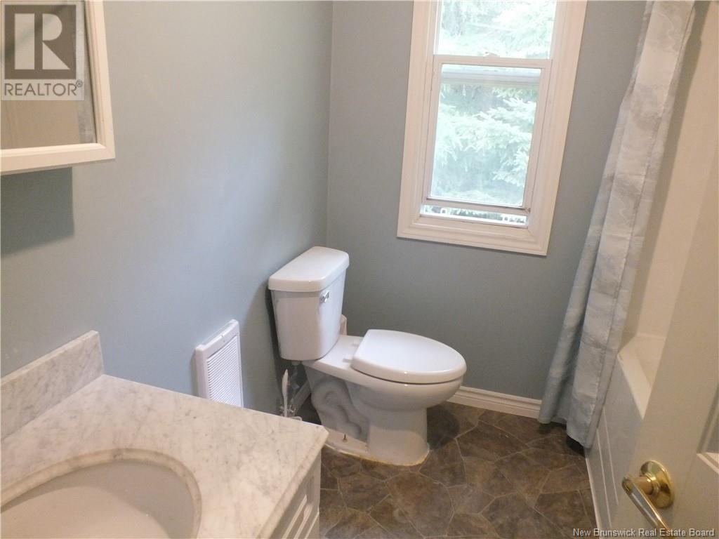 90 Weston Road, Weston, New Brunswick  E7K 1A2 - Photo 12 - NB117378