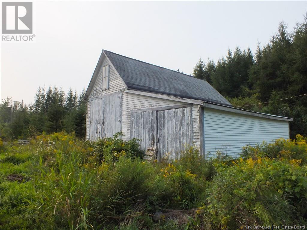 90 Weston Road, Weston, New Brunswick  E7K 1A2 - Photo 34 - NB117378