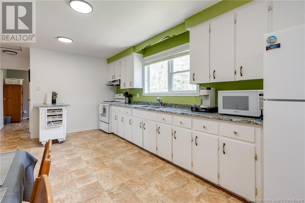 189 Nevers Road, Lincoln, New Brunswick  E3B 8R4 - Photo 6 - NB117223