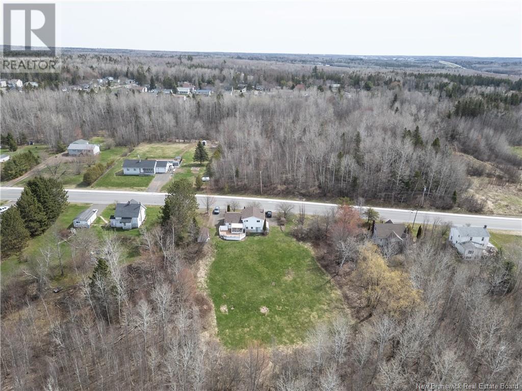 834 Mapleton Road, Moncton, New Brunswick  E1G 2K7 - Photo 5 - NB114849