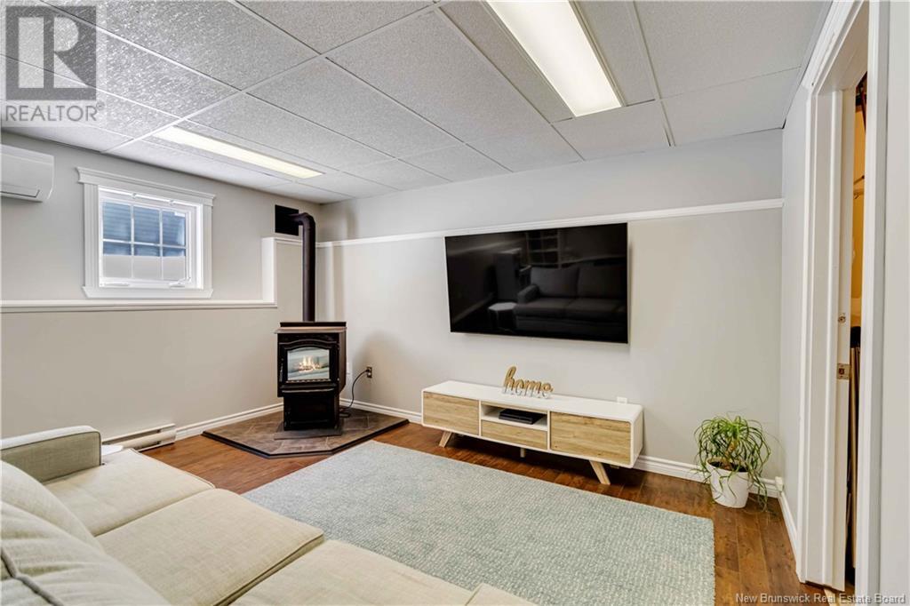 1494 Woodstock Road, Fredericton, New Brunswick  E3C 1P3 - Photo 36 - NB117041