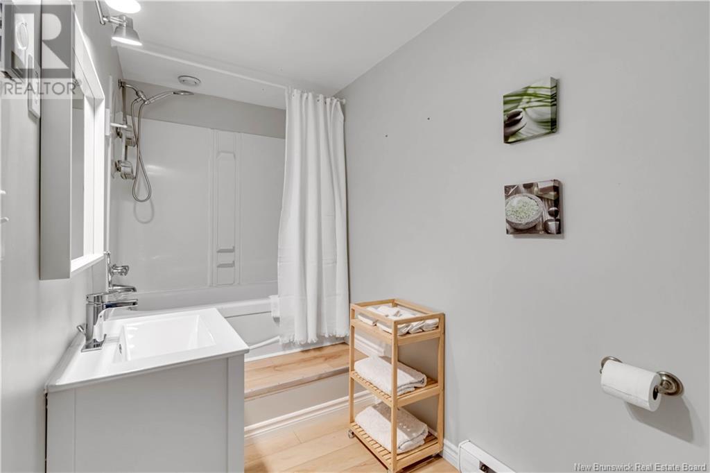 1494 Woodstock Road, Fredericton, New Brunswick  E3C 1P3 - Photo 39 - NB117041