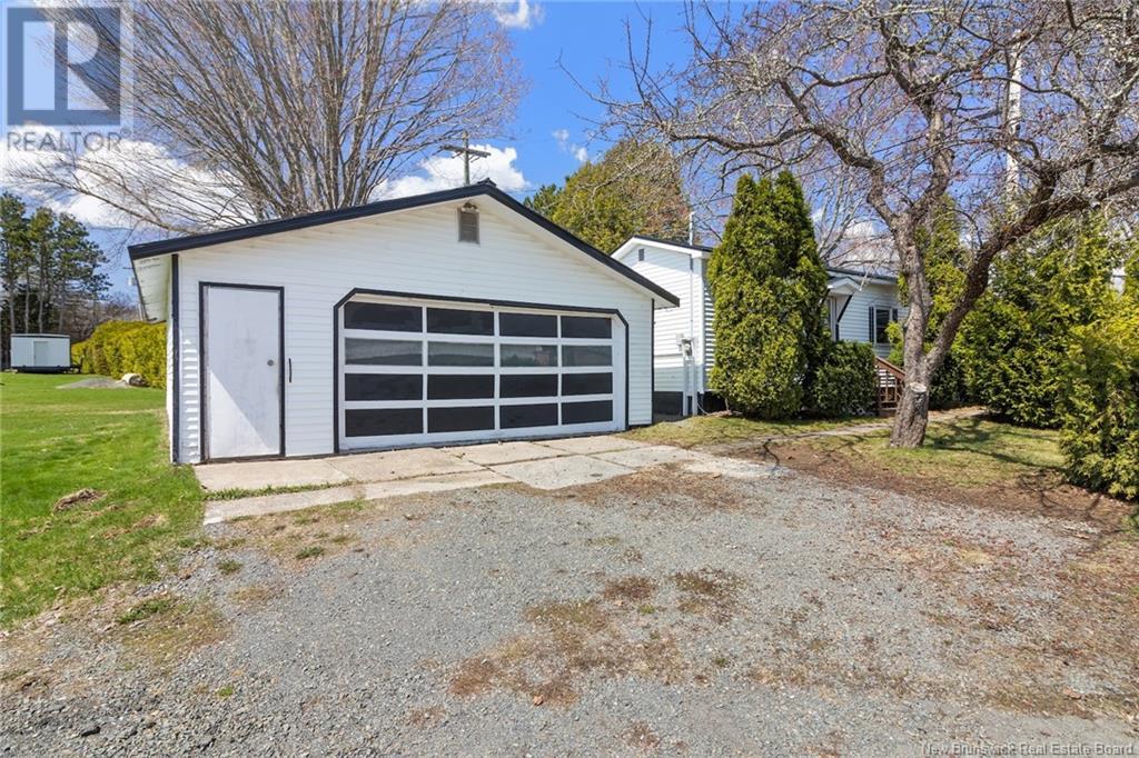 6 Kelly's Drive, Fredericton, New Brunswick  E3B 7R2 - Photo 28 - NB116222