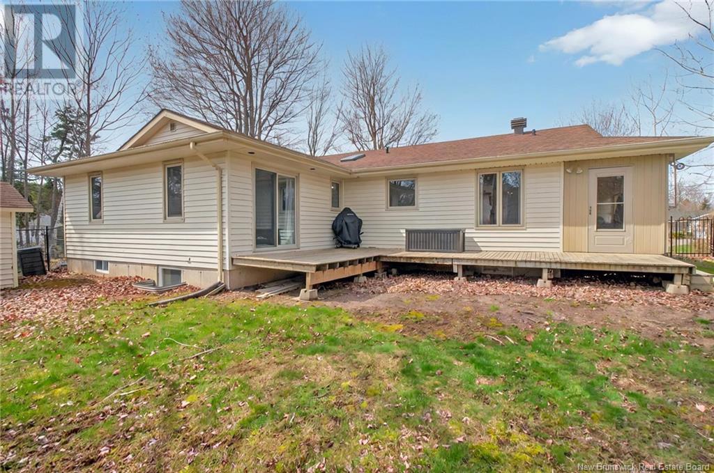 764 Papineau Court, Dieppe, New Brunswick  E1A 6G6 - Photo 6 - NB117120