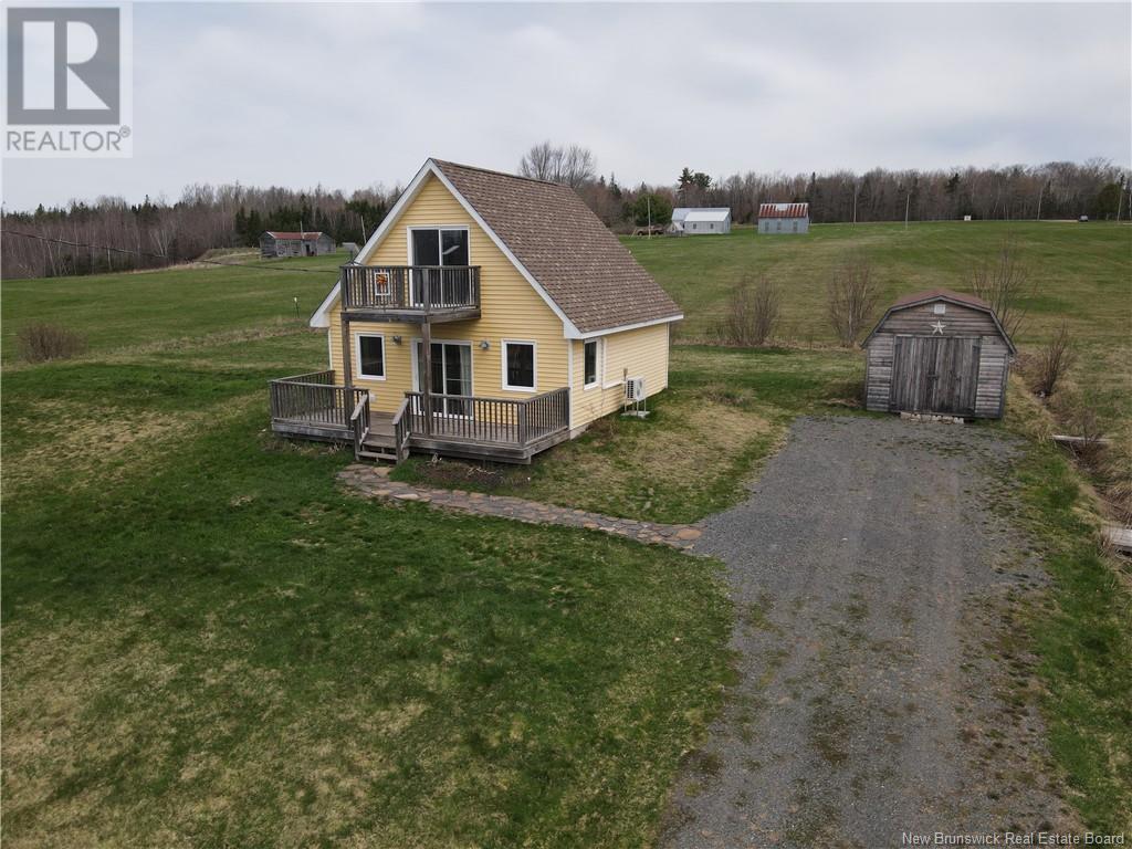 100 Washademoak Lane, Cambridge-Narrows, New Brunswick  E4C 4G9 - Photo 1 - NB117056