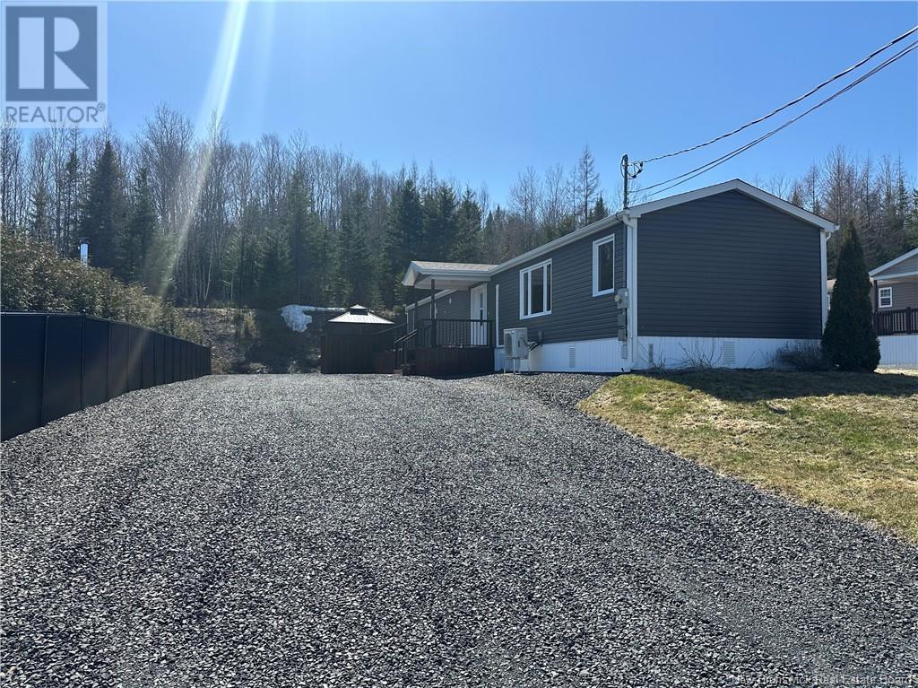 60 Cardinal Street, Edmundston, New Brunswick  E3V 5E4 - Photo 16 - NB117375