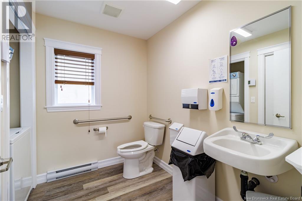 562 Brunswick Street, Fredericton, New Brunswick  E3B 1H5 - Photo 15 - NB116868