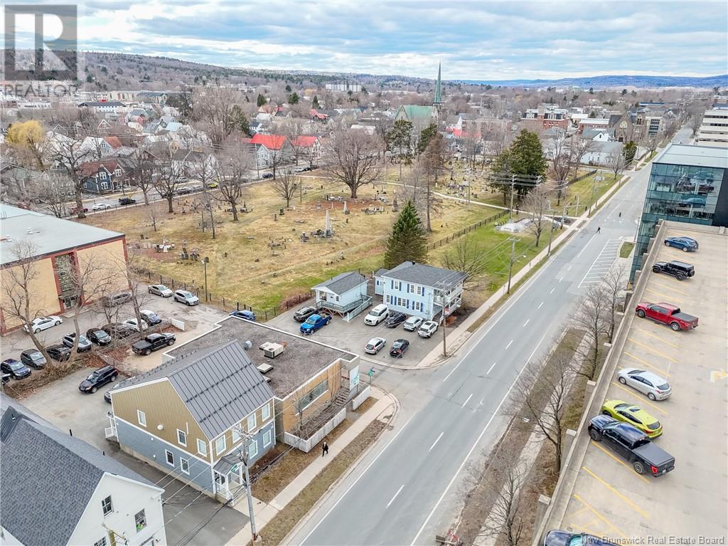 562 Brunswick Street, Fredericton, New Brunswick  E3B 1H5 - Photo 3 - NB116868