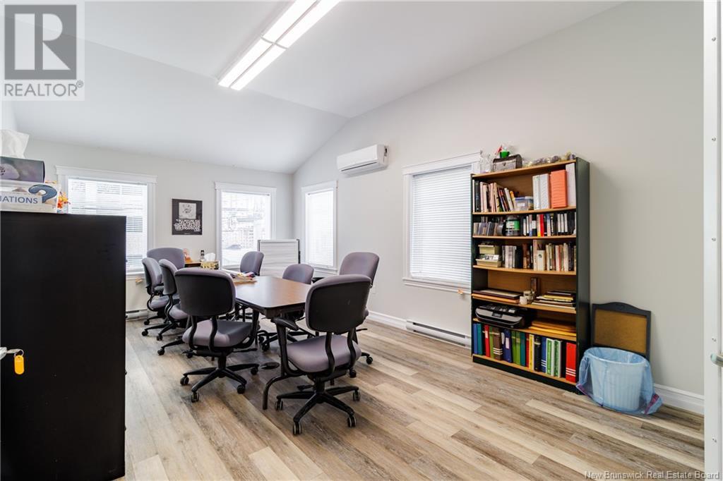 562 Brunswick Street, Fredericton, New Brunswick  E3B 1H5 - Photo 36 - NB116868