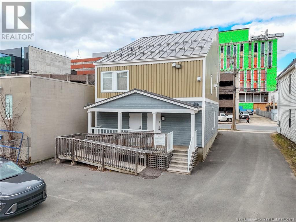 562 Brunswick Street, Fredericton, New Brunswick  E3B 1H5 - Photo 5 - NB116868